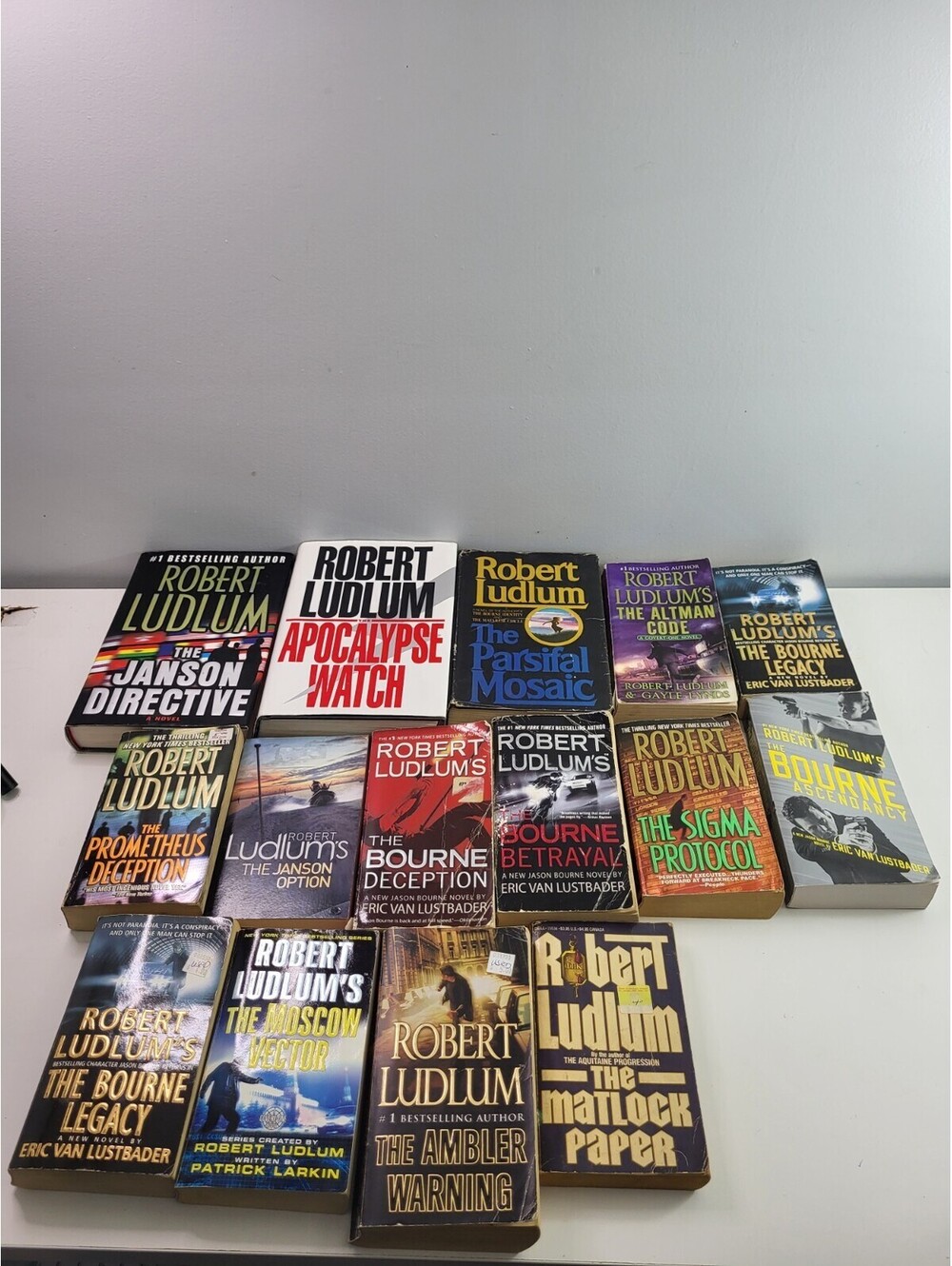 Robert Ludlum Book Lot of 15 Bourne Series Janson Directive Paperback Thriller